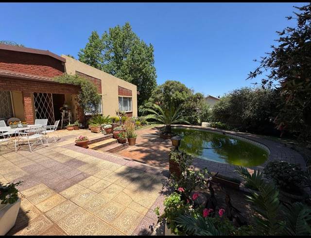 3 BEDROOM HOUSE FOR SALE IN BIRCH ACRES